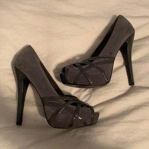 Gray Heels